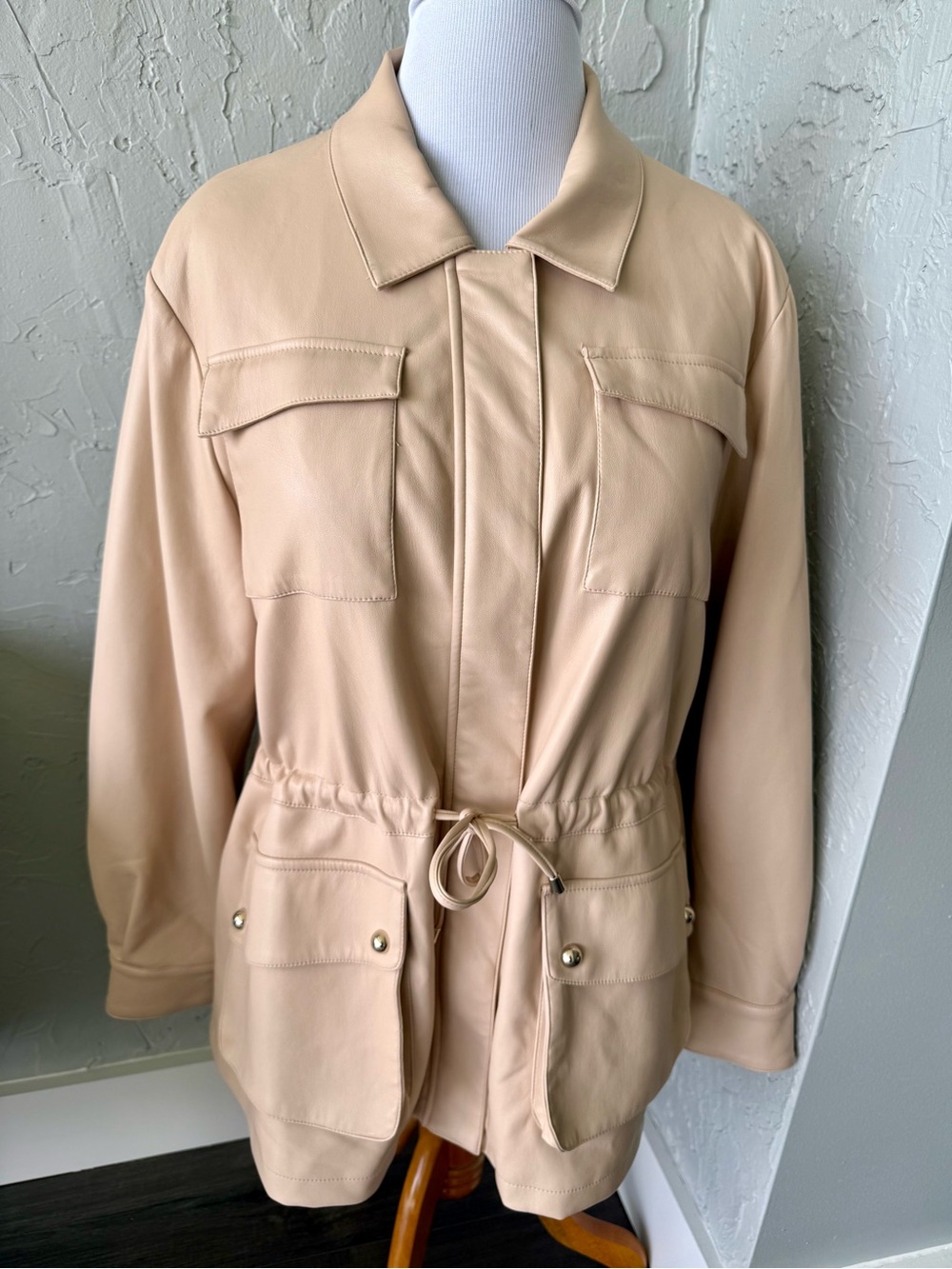 Elie Tahari Beige Women's Drawstring Utility Jacket